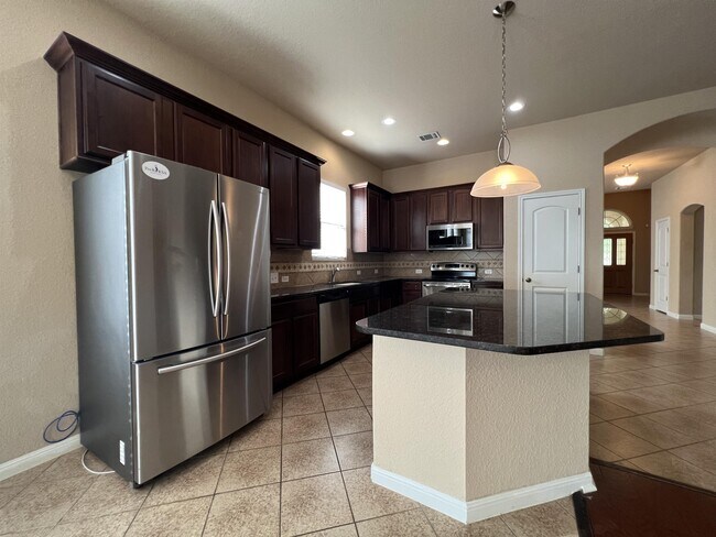 Building Photo - 25030 Buttermilk Ln