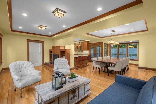 Building Photo - Beautiful 3 bedroom home in Lake Oswego!