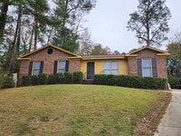 Building Photo - Close to Ft. Benning Main Entrance