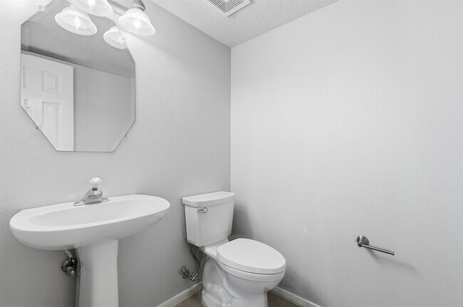 Building Photo - 24815 Butterwick Dr