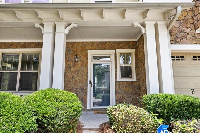 Building Photo - 4381 Challedon Dr