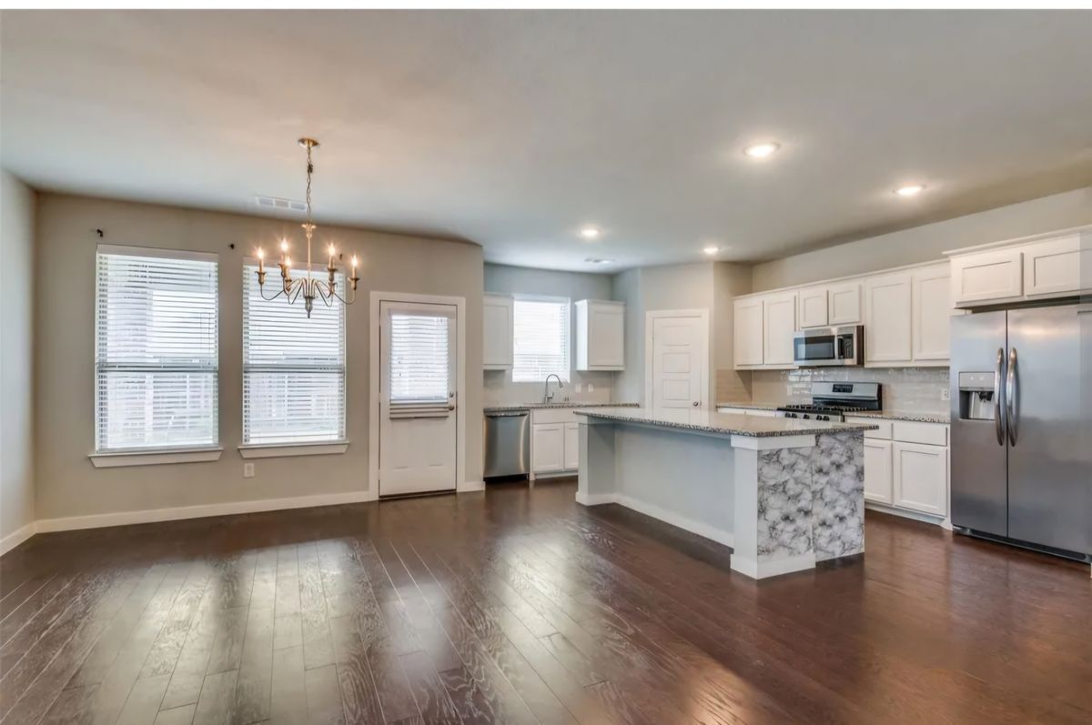 Building Photo - 1604 Yellowthroat Dr