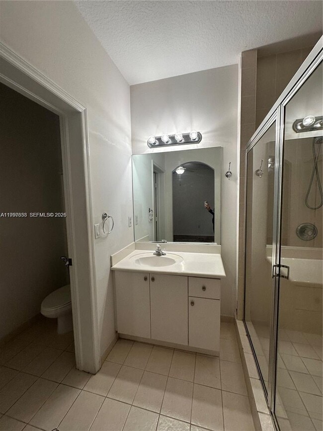 Building Photo - 2191 Anchor Ct