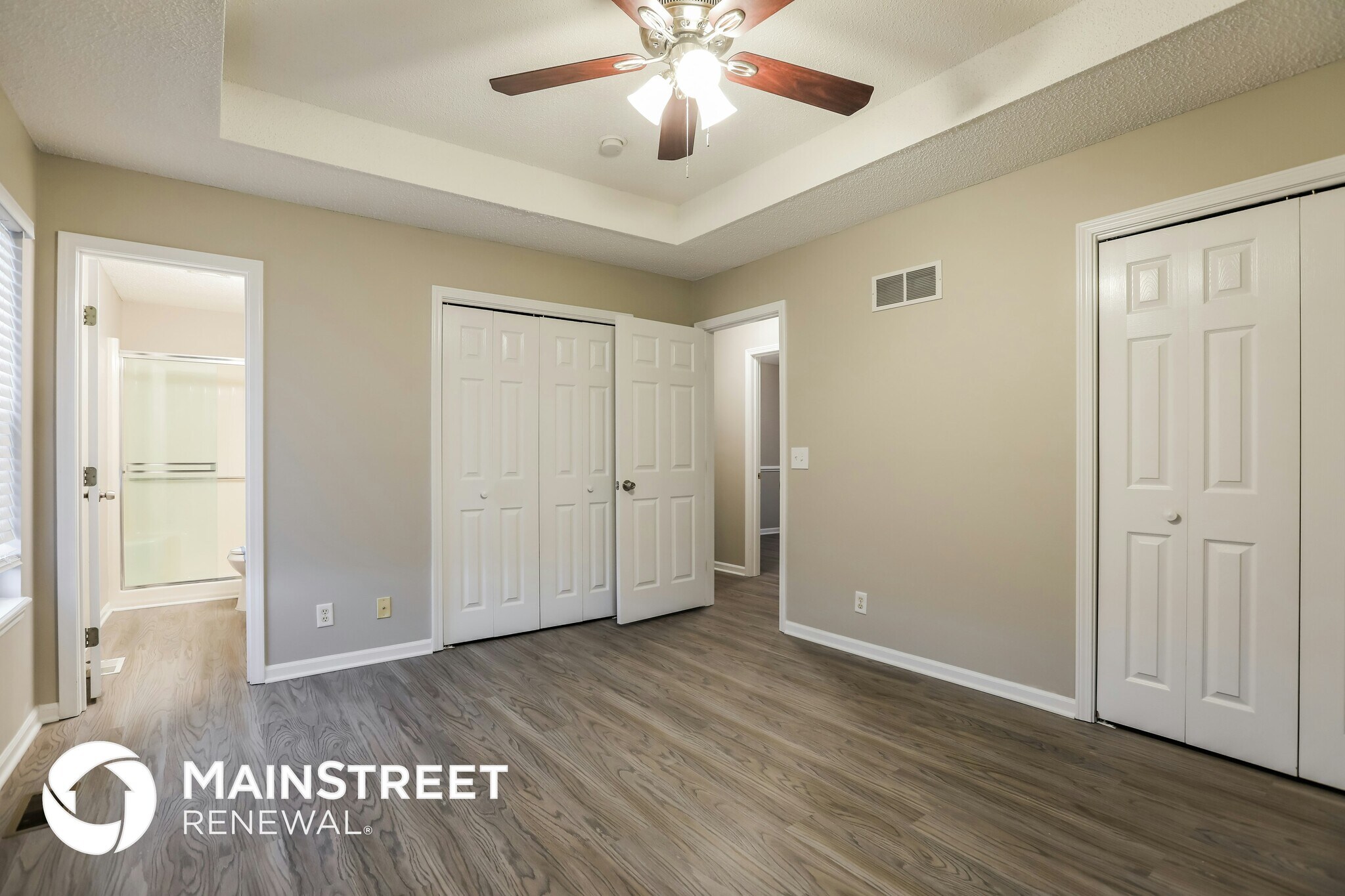 Building Photo - 1702 Briarwood Ln