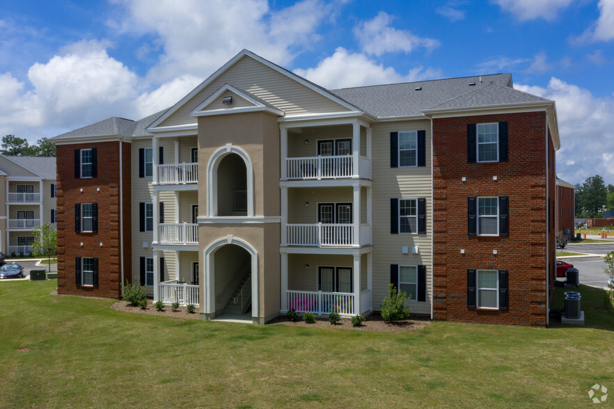 Primary Photo - Waterchase Apartment Homes