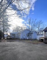 Building Photo - 24 Arnold Ave