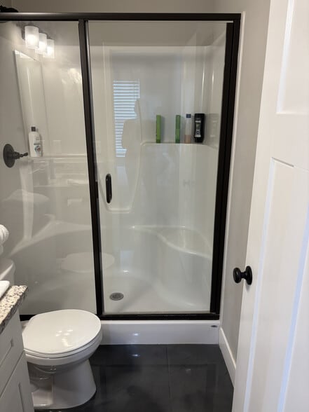 Building Photo - 223 Main St