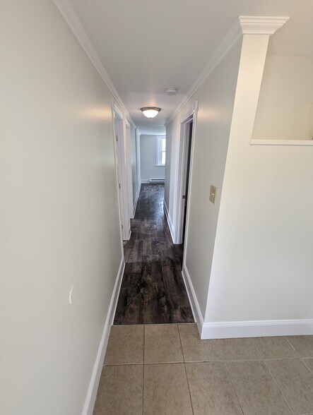 Building Photo - 840 Duke Ave