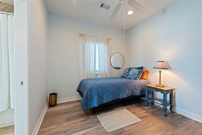 Building Photo - 1640 Windsong Way