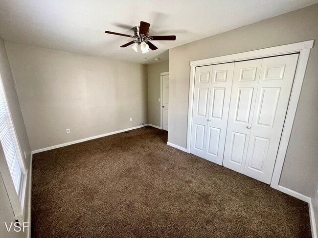 Building Photo - 3 br, 1 bath House - 328 Morehead St.