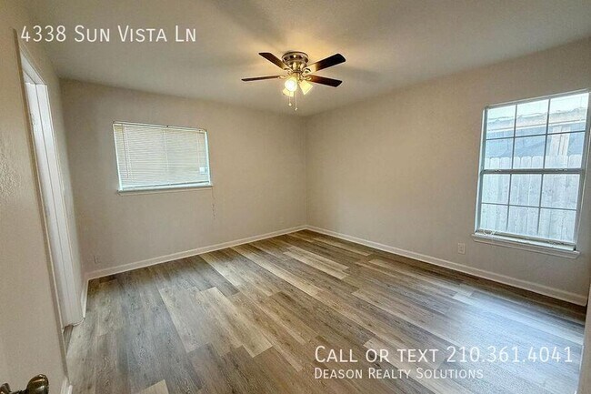 Building Photo - 4338 Sun Vista Ln