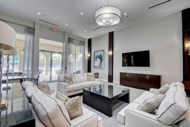 Building Photo - 7116 Cataluna Cir