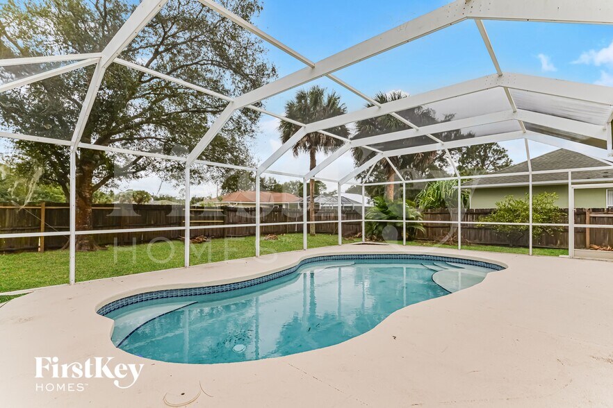 Building Photo - 2242 Sagebloom Terrace