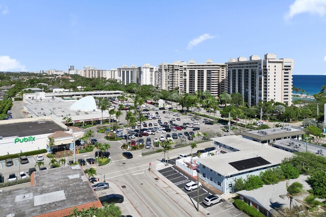 Building Photo - 4658 Bougainvilla Dr