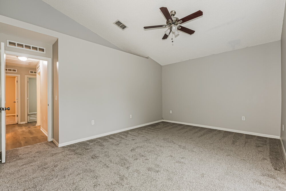 Building Photo - 30249 Birdhouse Dr