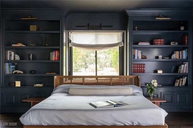 Building Photo - 2940 Rosanna St