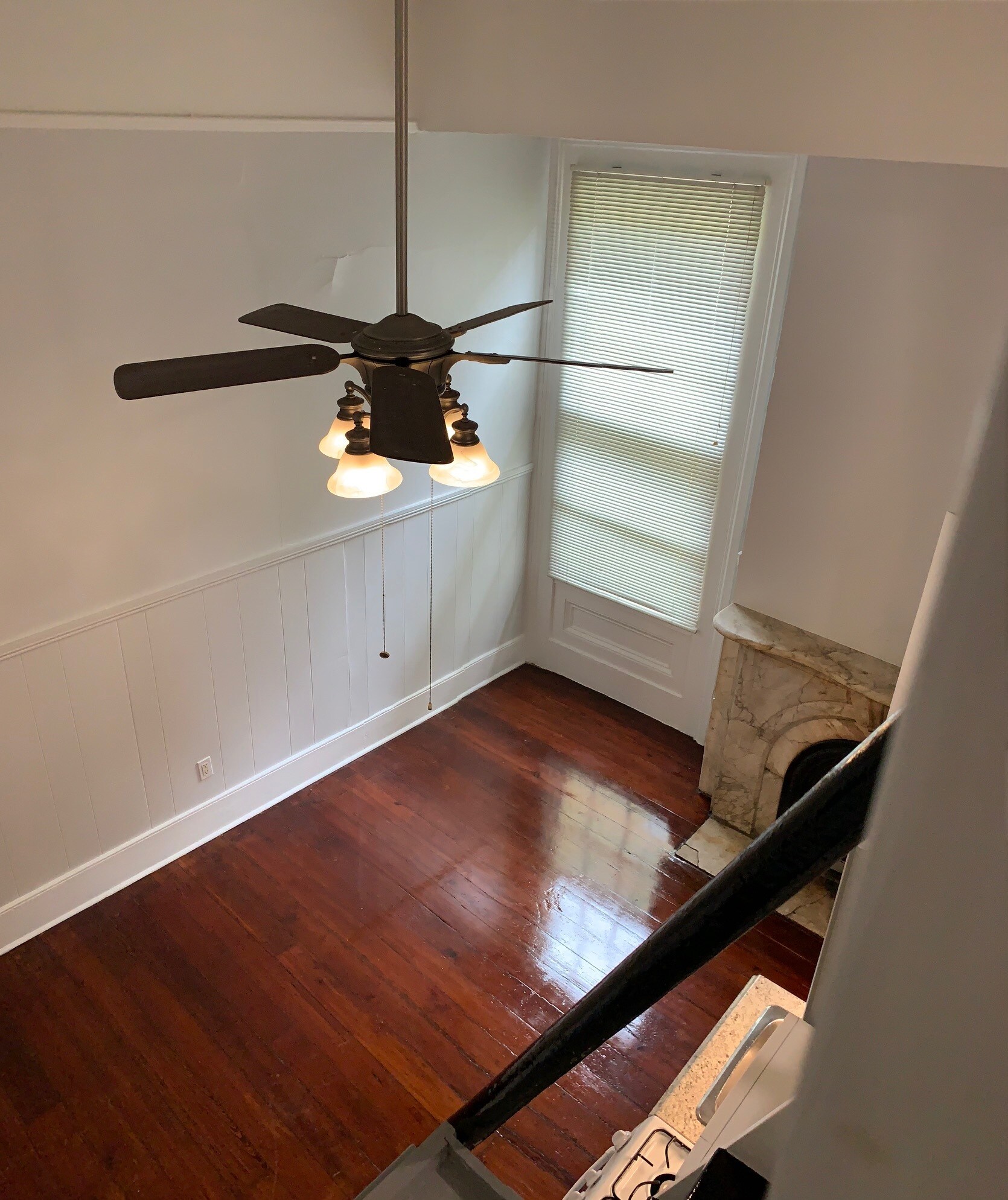 Building Photo - 2333 Magazine St