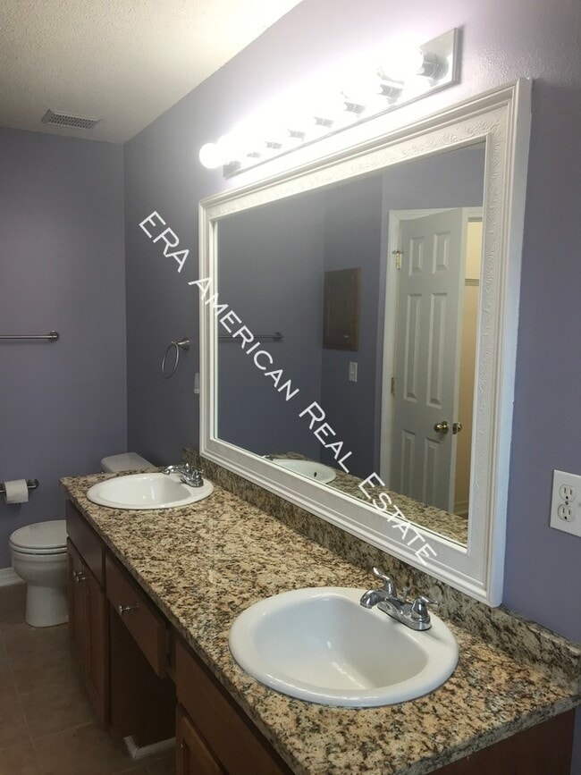 Building Photo - 9971 Parker Lake Cir