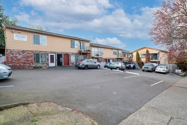 Building Photo - Beautiful 2 bedroom ready for you to call ...