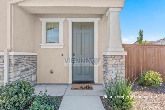 Building Photo - 6000 Waddington Wy