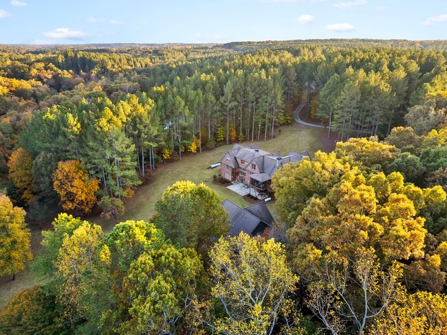 Building Photo - 1070 Riverwalk Point