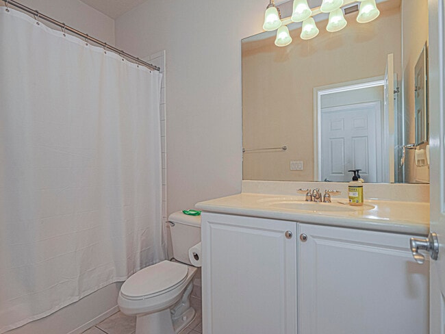 Building Photo - 259 Provence Pl