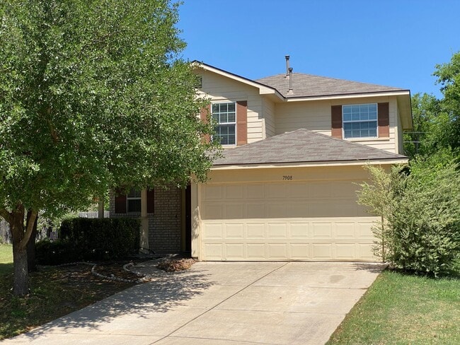 Building Photo - 4 Bedroom in Thaxton Place