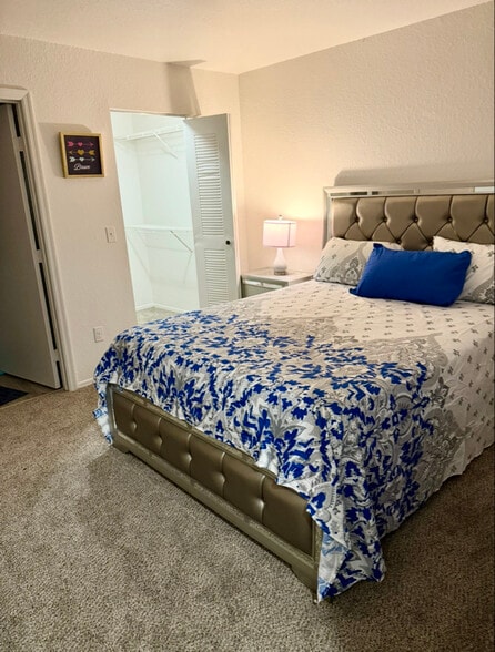 Building Photo - 5400 Millenia Palms Dr