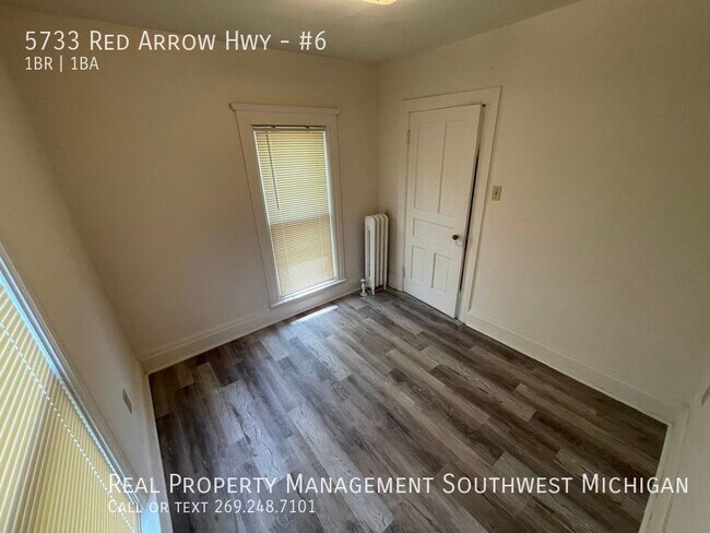 Building Photo - 5733 Red Arrow Hwy