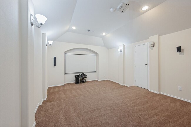 Building Photo - 3216 Denali Dr