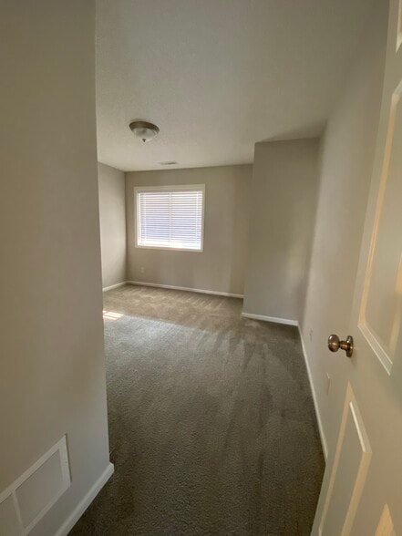 Bedroom 1 - 1551 Gunston Dr