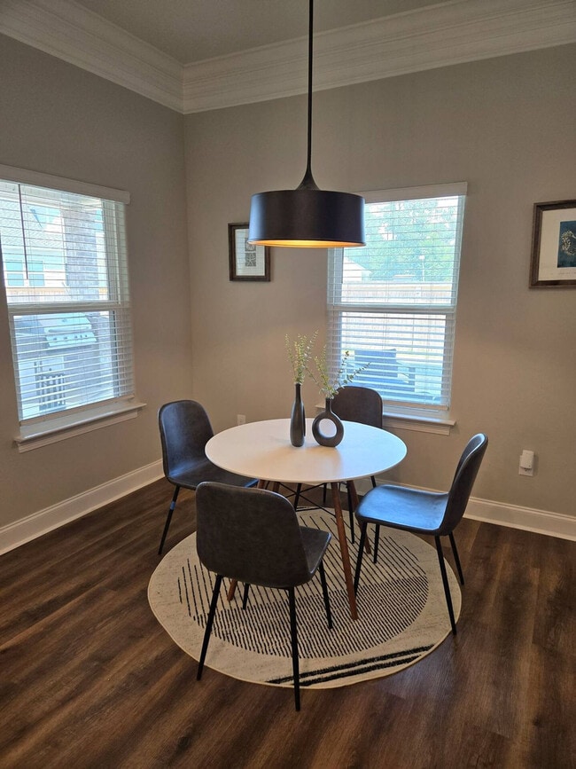 Building Photo - 13812 E El Bonito Dr