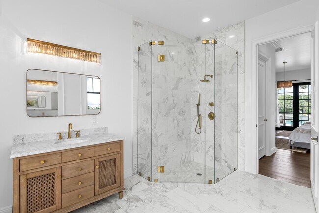 Building Photo - 14289 Equestrian Way