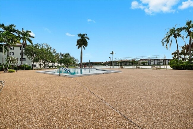 Building Photo - 13001 SW 11th Ct