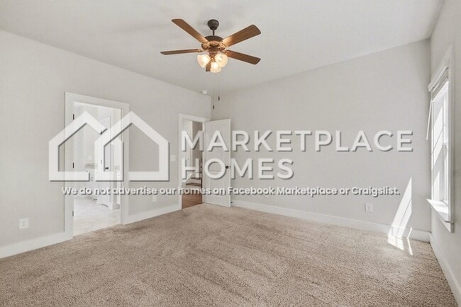 Building Photo - 173 Russell Way