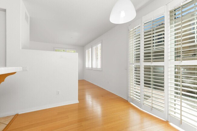 Building Photo - Paseo del Sol Charmer with Private Yard and Community Pool