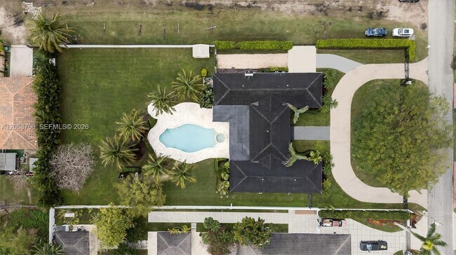 Building Photo - 3000 SW 130th Ave
