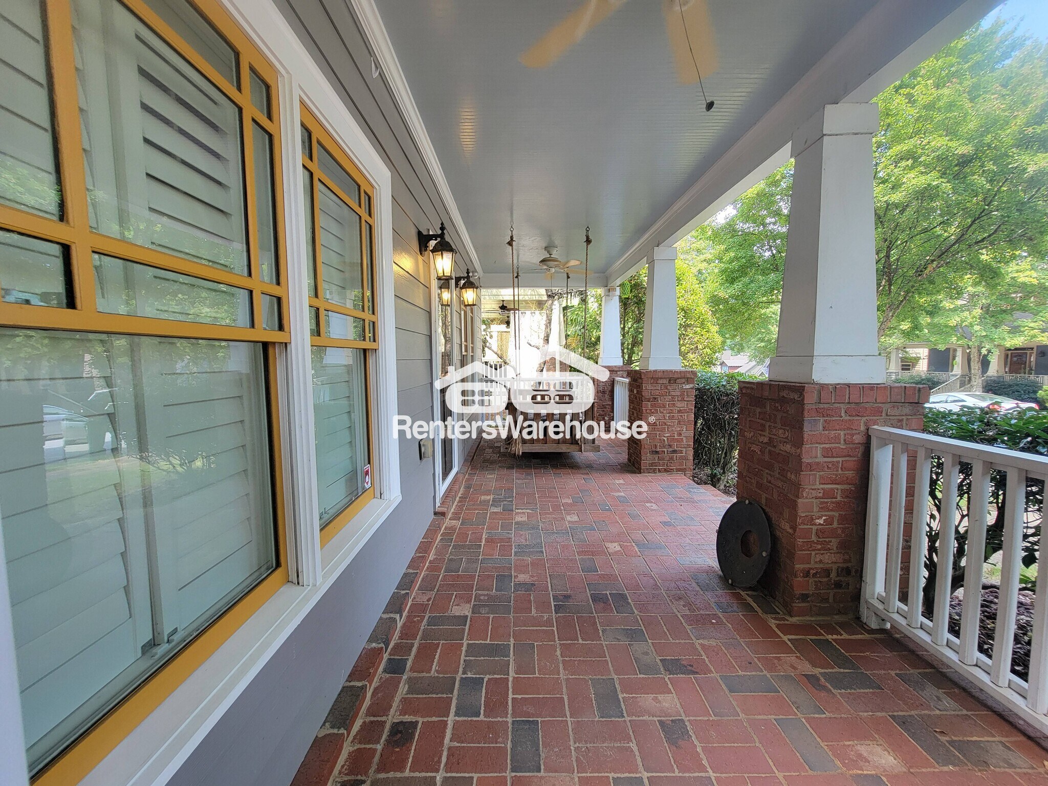 Building Photo - 1357 Benteen Park Dr SE