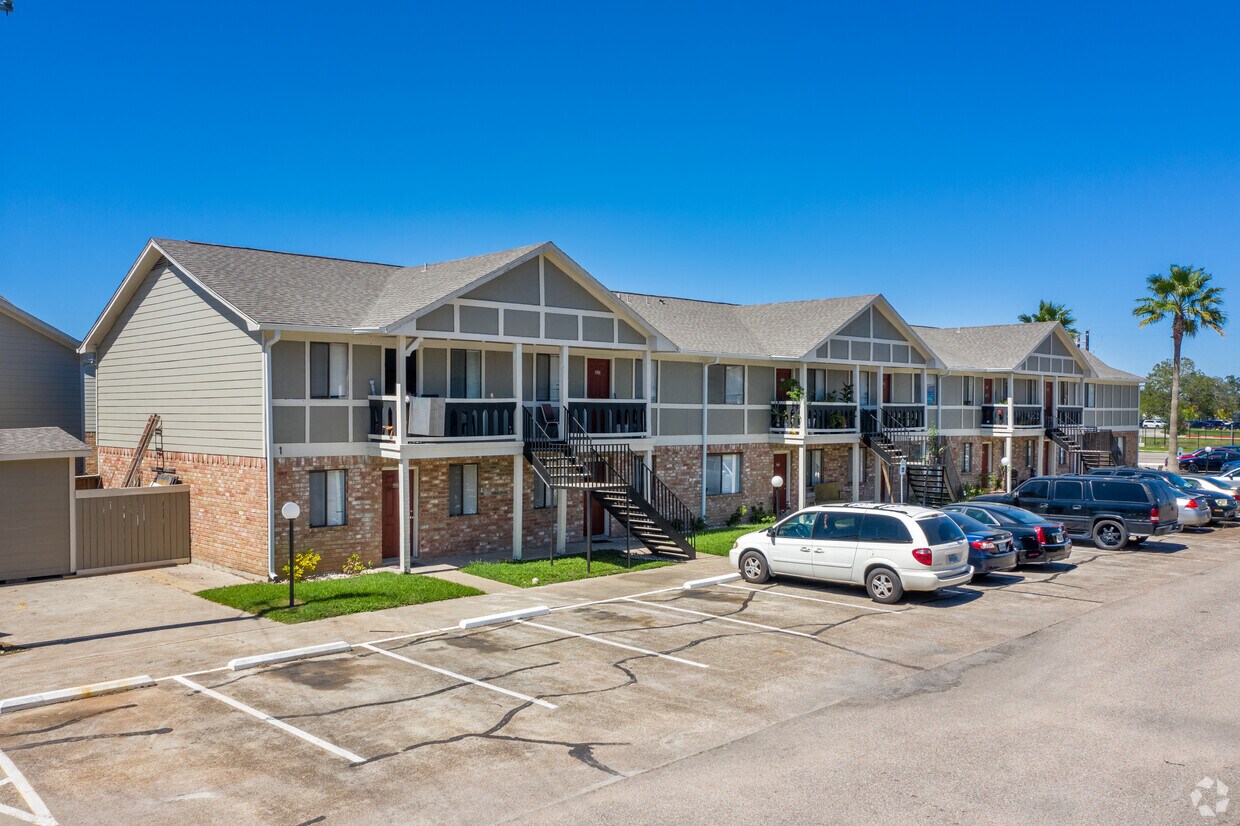 Castlewood Apartments Clute Tx Apartment Finder
