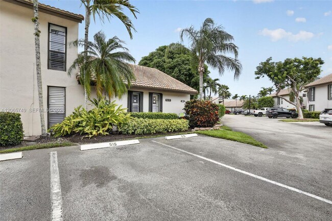 Building Photo - 958 Mockingbird Ln