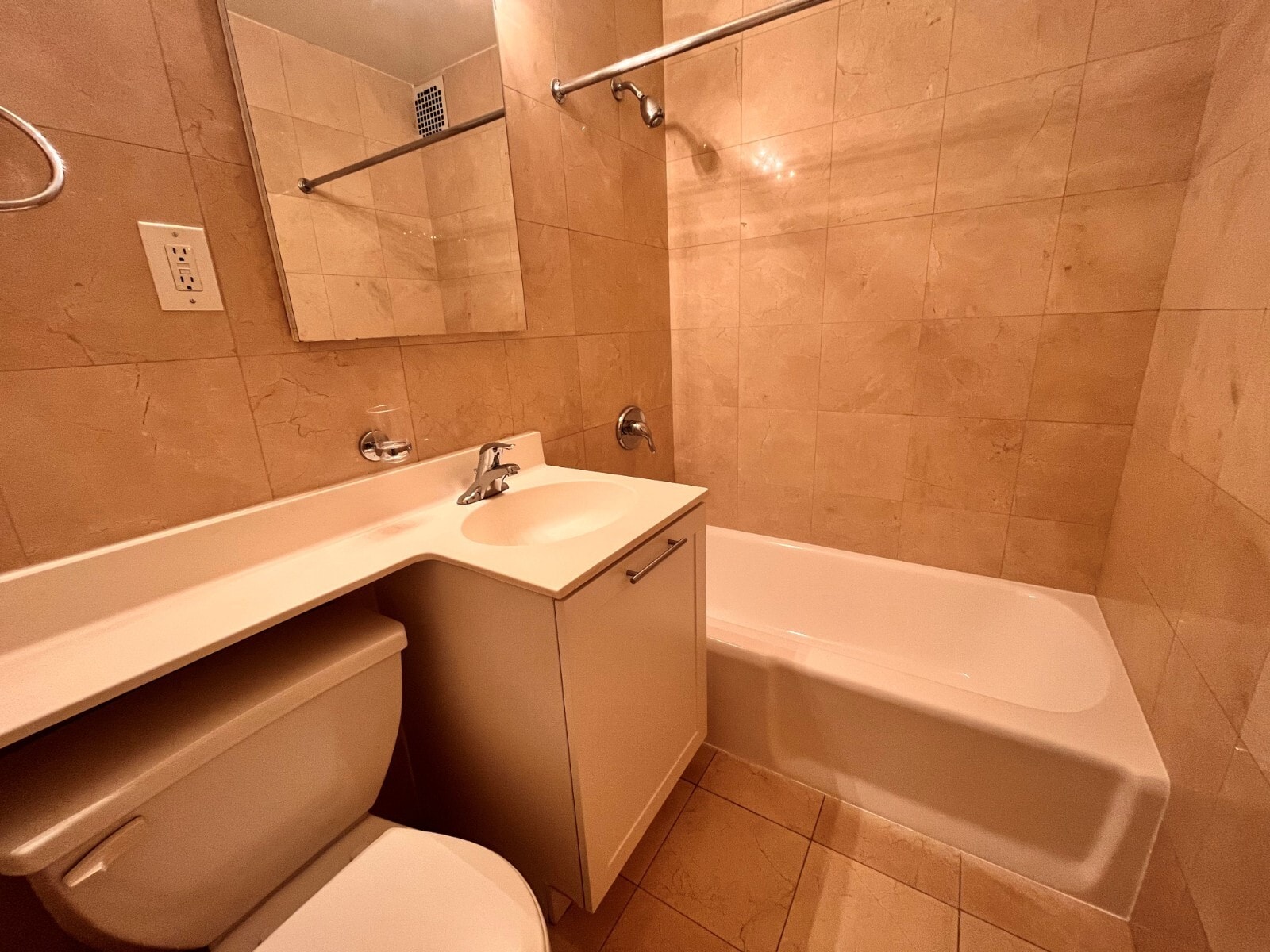 Building Photo - 333 E 49th St