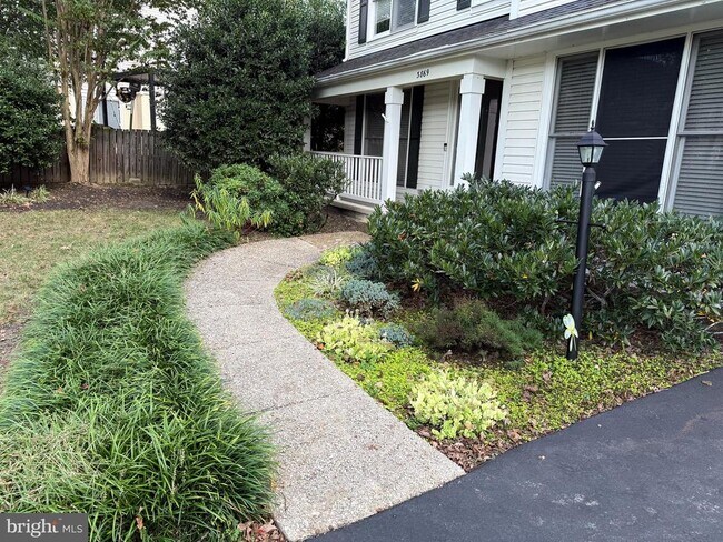 Primary Photo - 3869 Appaloosa Dr