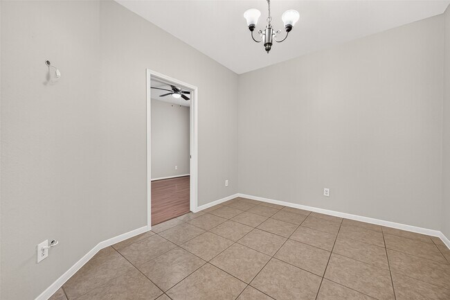 Building Photo - 430 Dockside Terrace