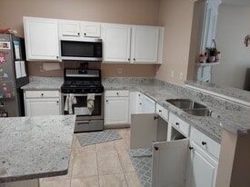 Building Photo - 4645 Valais Ct