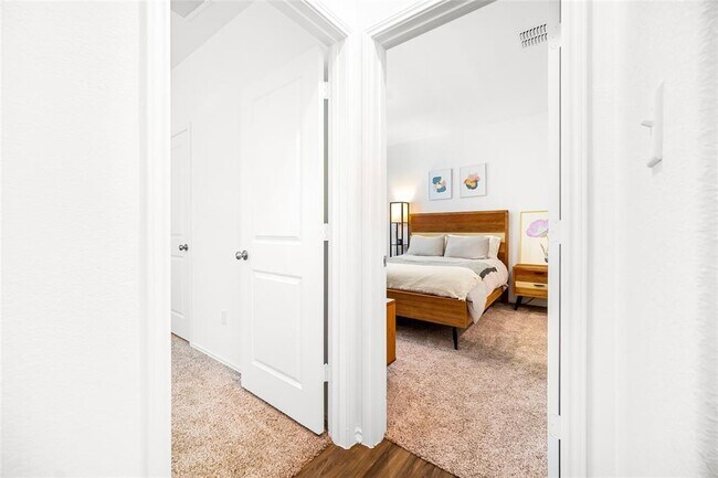 Building Photo - 13708 Tordillo Dr