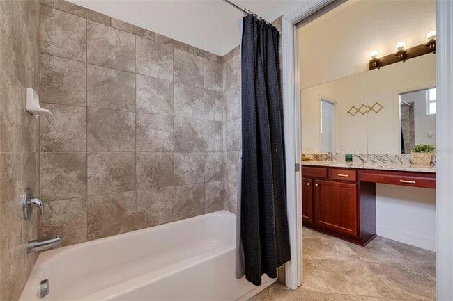 Building Photo - 205 Bengal Cir