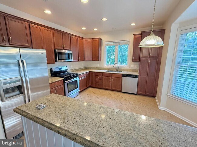 Building Photo - 5624 Arrowfield Terrace
