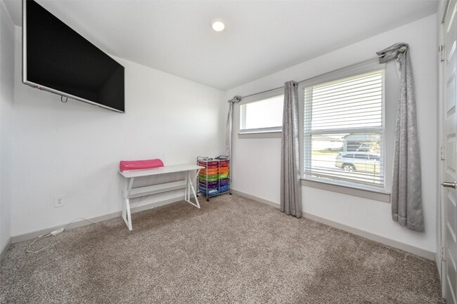 Building Photo - 28938 Yukon River Ct