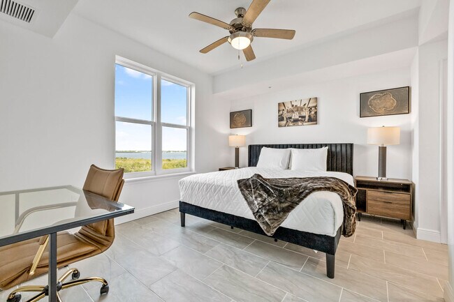 Building Photo - 605 Kemp St