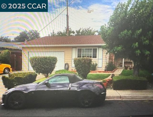 Building Photo - 1241 Brookview Dr